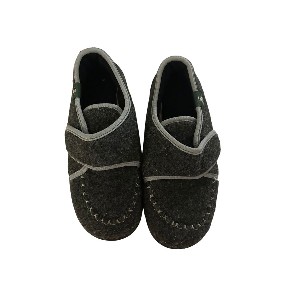 Kamik grey slippers size 2